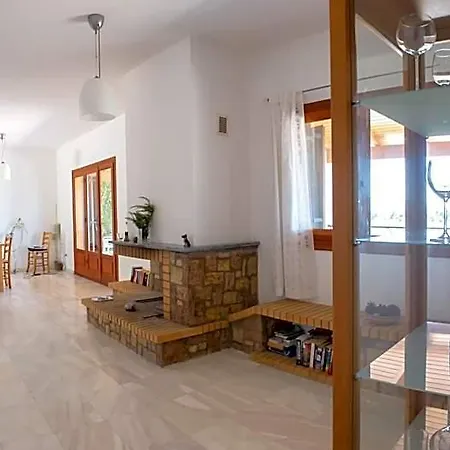Terra Ionian Pírgos